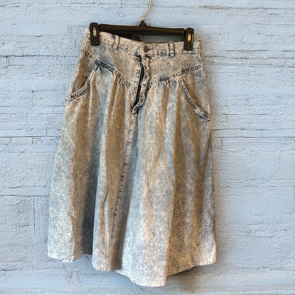 Blue Knee-Length A-Line Skirt for Casual Wear